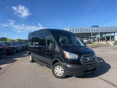 Used 2019 Ford Transit 350 XLT RWD image 1