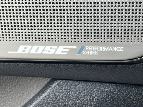 Used 2022 INFINITI Q60 Red Sport 400 w/ Carbon Fiber Package image 23