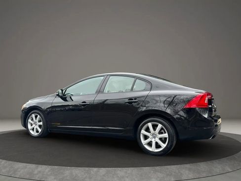 Used 2016 Volvo S60 T5 image 7