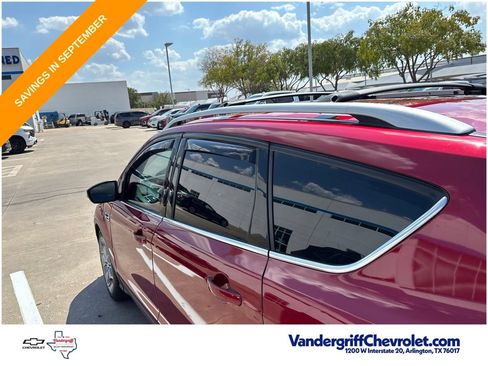 Used 2015 Ford Escape Titanium w/ Equipment Group 301A FWD image 9