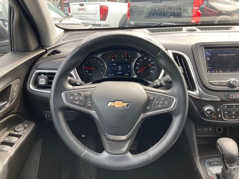 Used 2023 Chevrolet Equinox LT AWD/4WD image 6