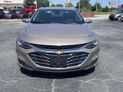 Used 2024 Chevrolet Malibu LT FWD image 8