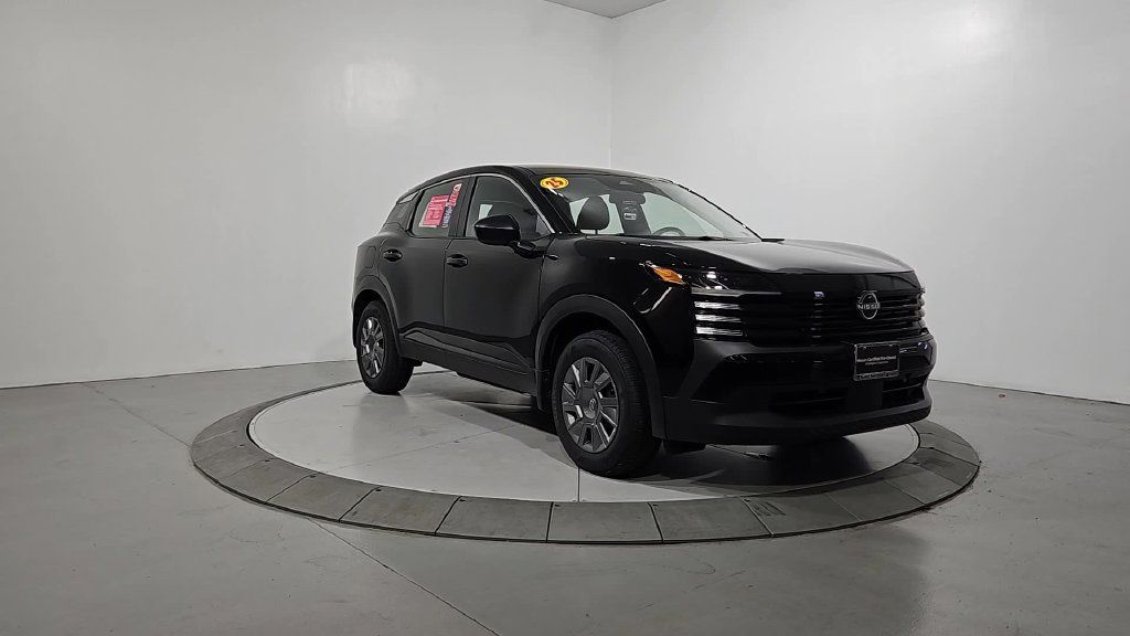 Certified 2025 Nissan Kicks S AWD/4WD image 9