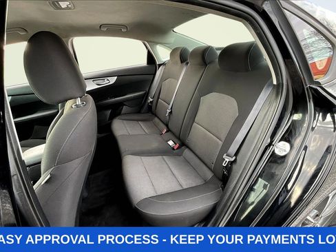 Used 2022 Kia Forte LXS FWD image 27