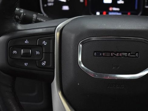 Used 2021 GMC Yukon XL Denali image 38