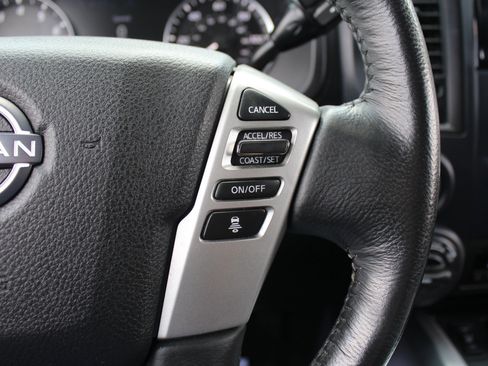 Used 2023 Nissan Titan SV w/ SV Utility Package image 25