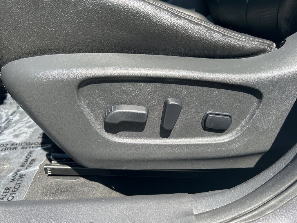 Used 2016 Nissan Rogue SL w/ SL Premium Package FWD image 53