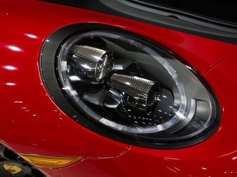 Used 2019 Porsche 911 Targa 4S image 25