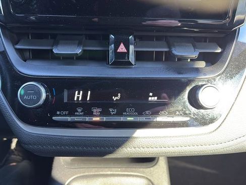 Used 2024 Toyota Corolla SE image 21