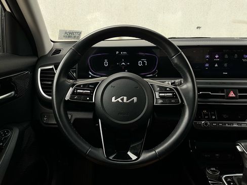 Used 2025 Kia Seltos S image 33