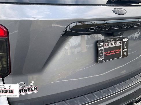 Used 2022 Ford Explorer ST w/ Equipment Group 401A image 8