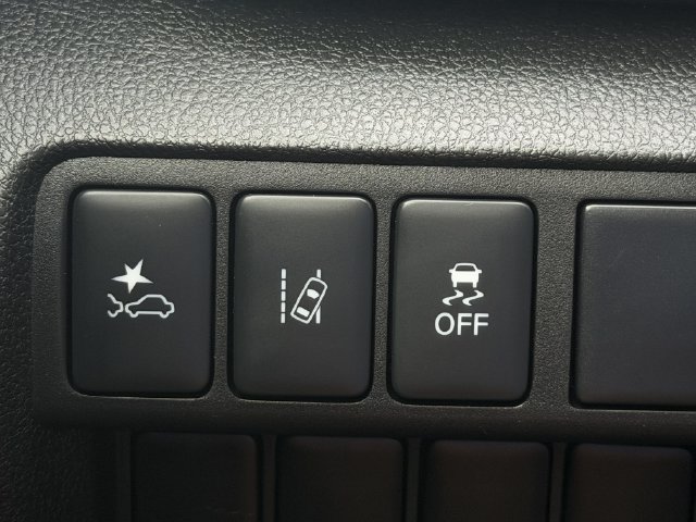 Used 2024 Mitsubishi Eclipse Cross LE AWD/4WD image 22