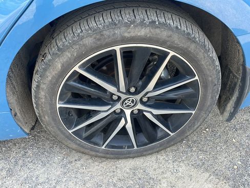 Used 2023 Toyota Camry SE FWD image 23