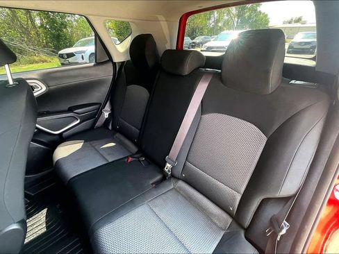 Used 2020 Kia Soul LX FWD image 36