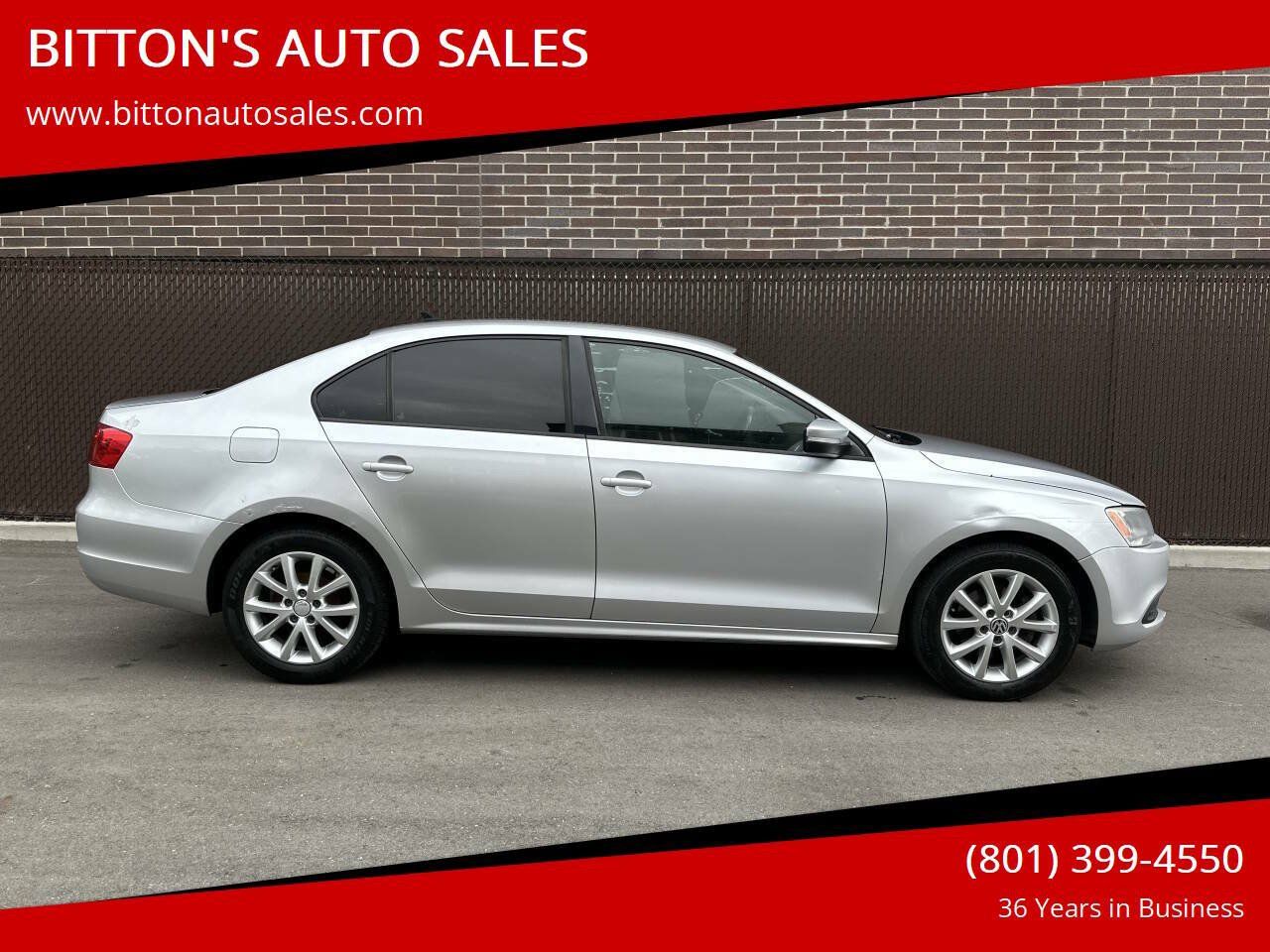 Used 2011 Volkswagen Jetta SE FWD image 1