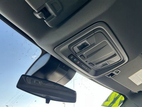 Used 2022 Chevrolet Silverado 1500 LT image 29