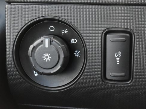 Used 2013 Ford F250 XLT w/ XLT Premium Pkg image 20