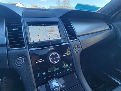 Used 2016 Ford Taurus SHO w/ Equipment Group 401A image 31