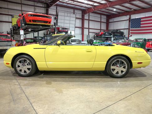 Used 2002 Ford Thunderbird RWD image 4