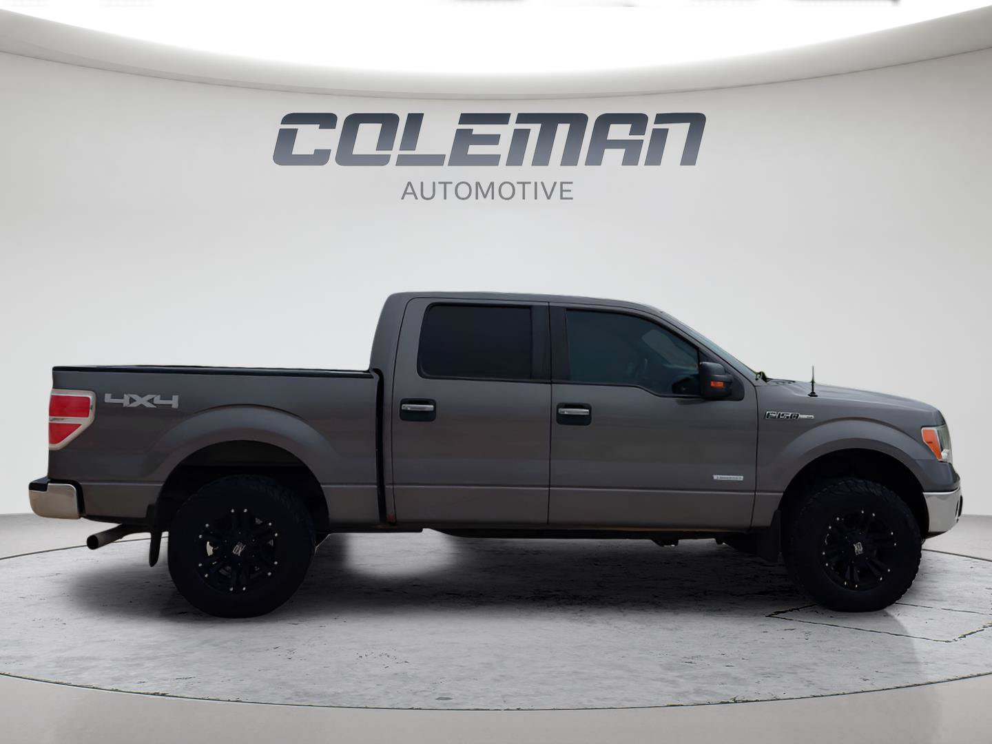 Used 2014 Ford F150 XLT w/ Equipment Group 302A Luxury AWD/4WD image 5