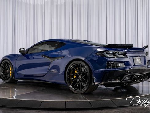 Used 2025 Chevrolet Corvette Z06 w/ Stealth Interior Trim Package image 14