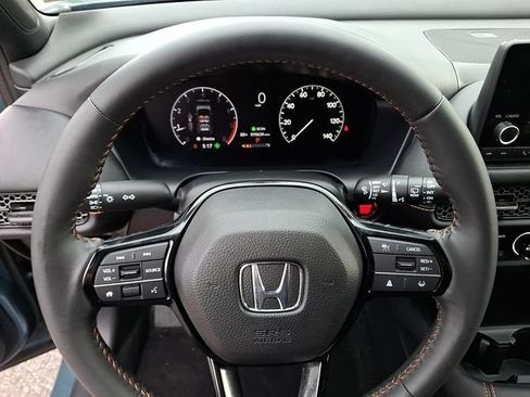 Used 2024 Honda HR-V Sport image 19