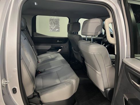 Used 2024 Toyota Tundra Limited image 35