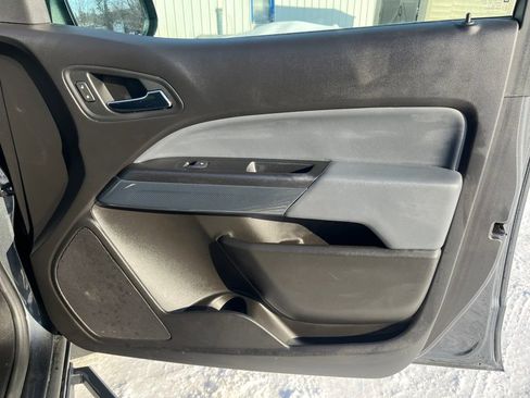 Used 2017 Chevrolet Colorado Z71 image 26