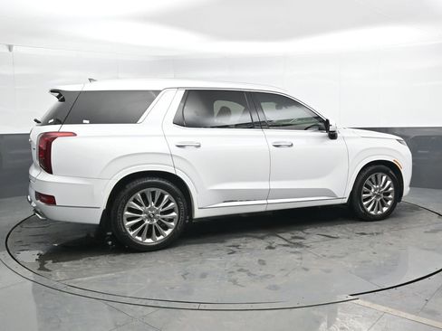 Used 2020 Hyundai Palisade Limited image 3