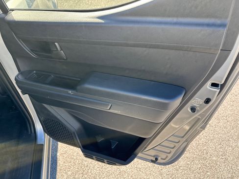 Used 2024 Toyota Tacoma SR5 image 16