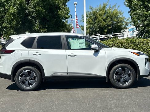 New 2026 Nissan Rogue SV image 3