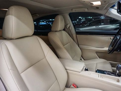 Used 2014 Lexus ES 350 image 16