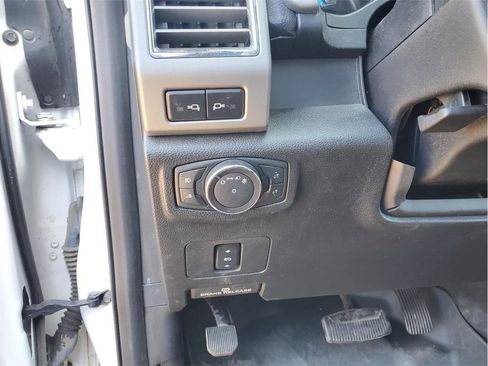 Used 2017 Ford F350 Lariat w/ Chrome Package AWD/4WD image 26