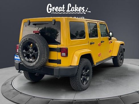 Used 2015 Jeep Wrangler Unlimited Sahara AWD/4WD image 5