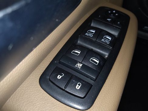 Used 2021 RAM 1500 Big Horn RWD image 27