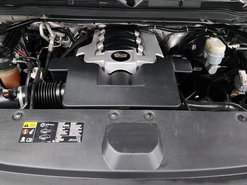 Used 2015 Cadillac Escalade Premium image 55