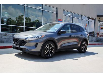 Used 2021 Ford Escape SE w/ SE Sport Appearance Package