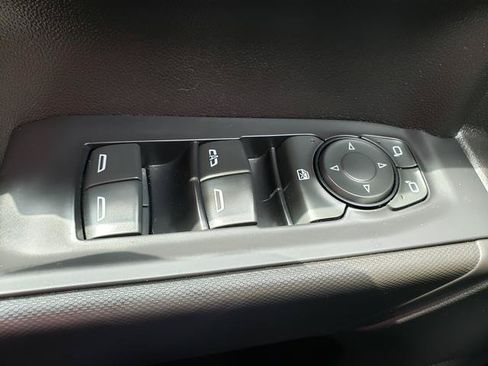 Used 2021 Chevrolet Silverado 1500 Custom Trail Boss AWD/4WD image 25
