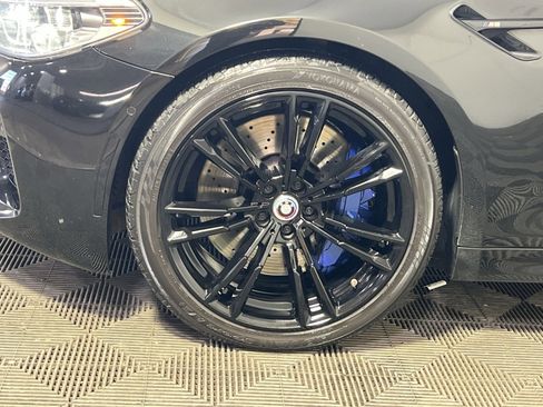 Used 2020 BMW M5 w/ Executive Package image 12