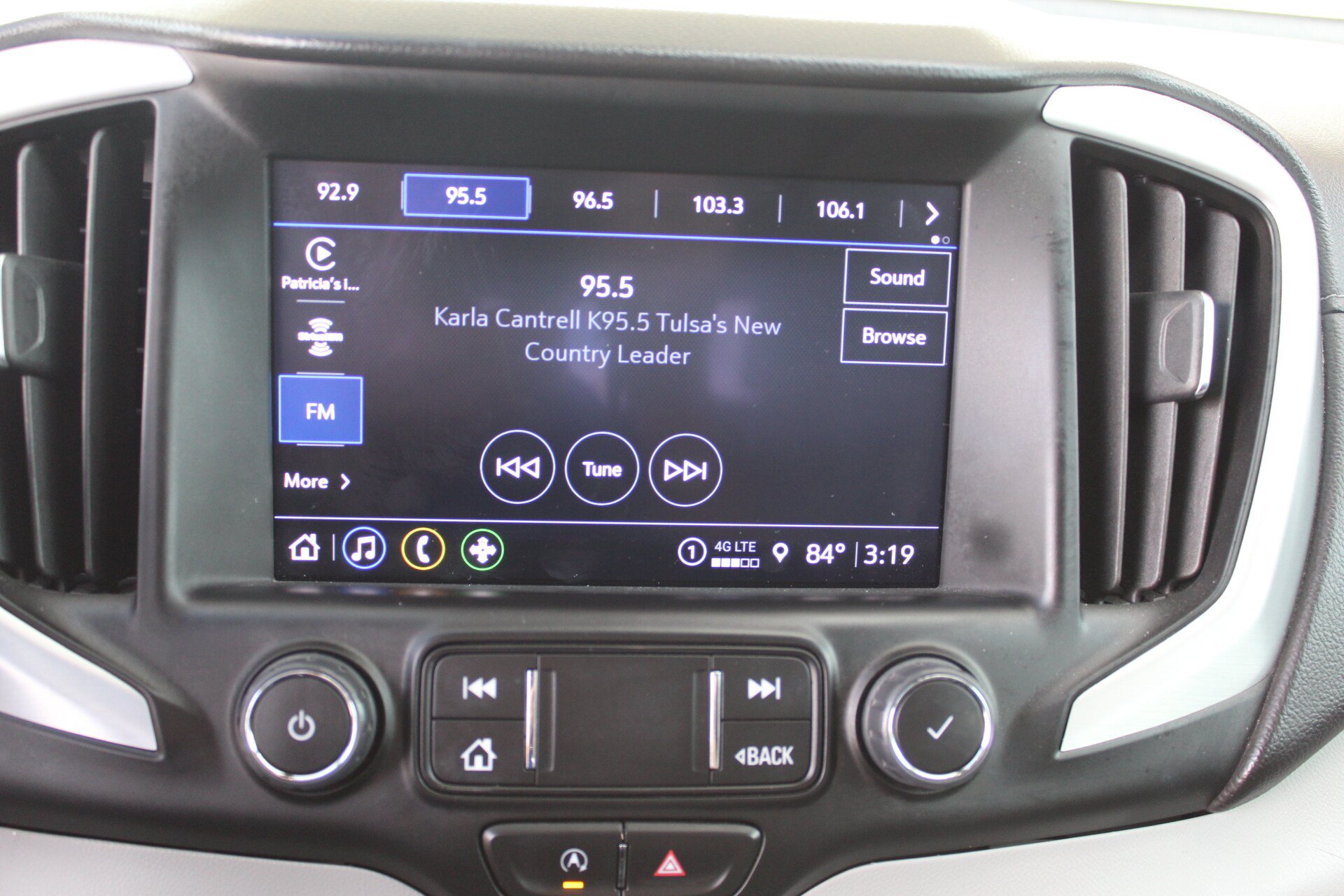 Used 2022 GMC Terrain SLT w/ Tech Package FWD image 37
