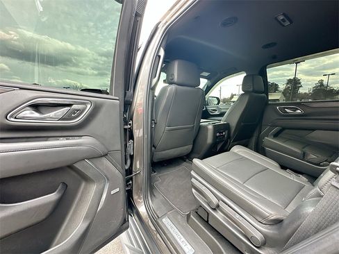 Used 2021 Chevrolet Tahoe LT image 17