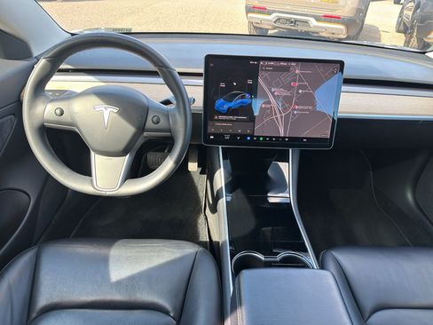 Used 2019 Tesla Model 3 RWD image 27