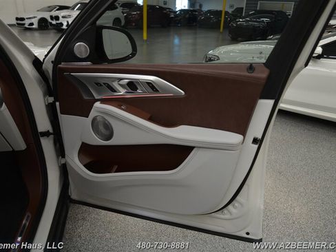 Used 2024 BMW XM image 41