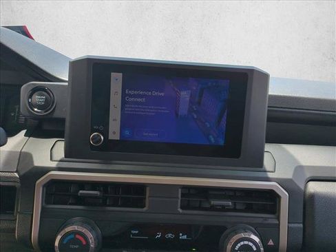 Used 2025 Toyota Tacoma SR AWD/4WD image 14