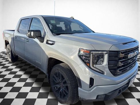 Used 2024 GMC Sierra 1500 Elevation w/ Preferred Package image 31