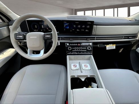 New 2026 Hyundai Santa Fe SE image 5