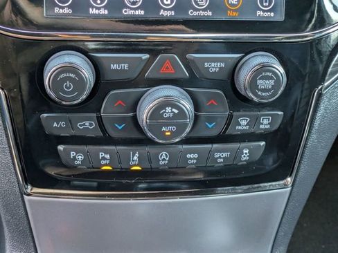 Used 2019 Jeep Grand Cherokee Limited X image 22