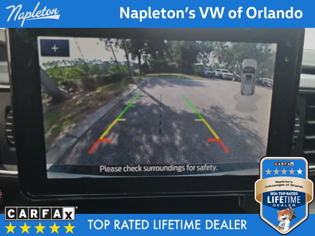 Used 2022 Ford Explorer XLT w/ Equipment Group 202A RWD image 15