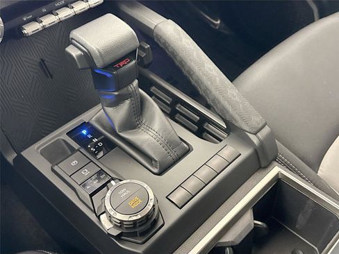 Certified 2025 Toyota Tacoma TRD Sport AWD/4WD image 25