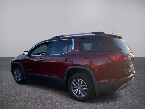 Used 2017 GMC Acadia SLE image 2